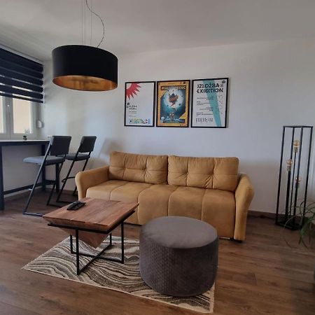 Qr Apartment For Family, Couples, And Friends Stay In Rijeka Exterior foto