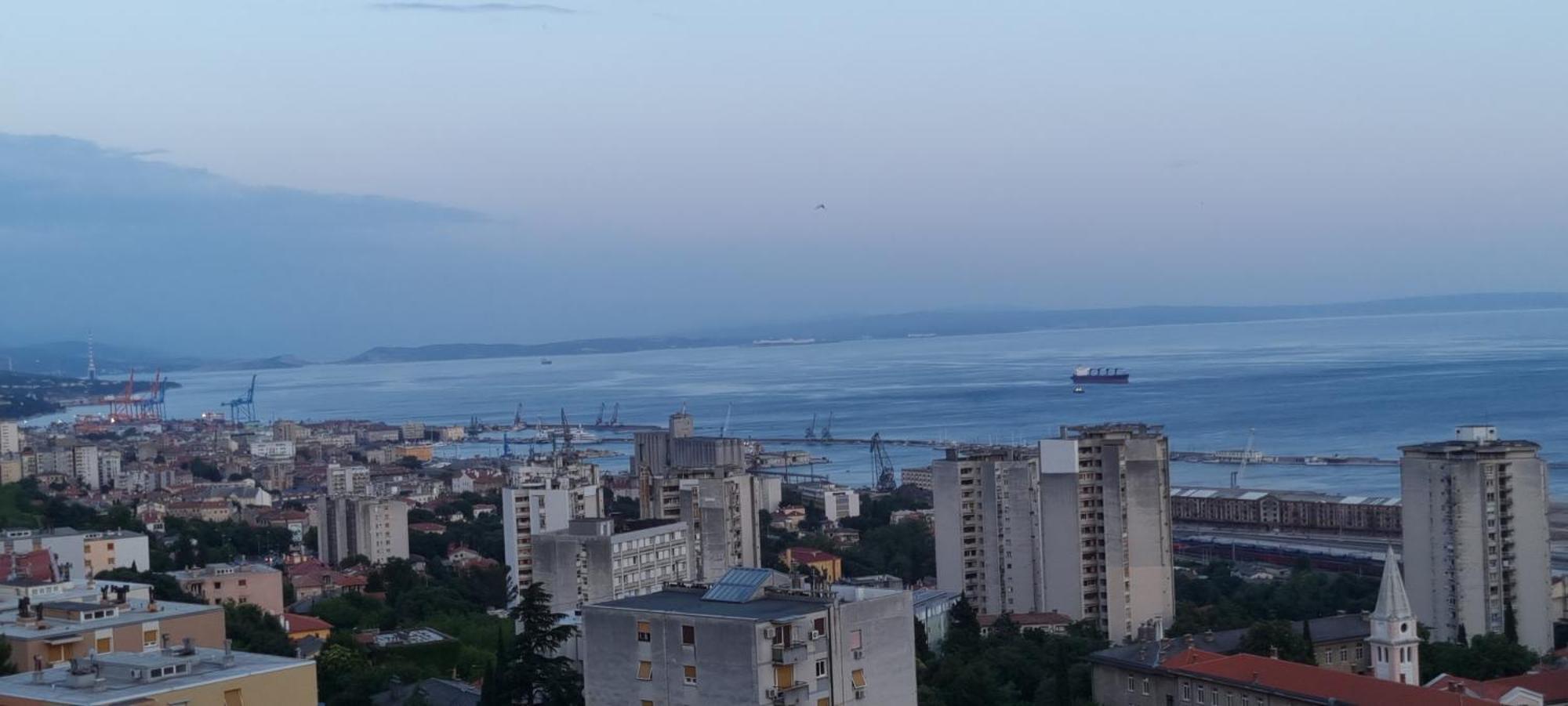 Qr Apartment For Family, Couples, And Friends Stay In Rijeka Exterior foto